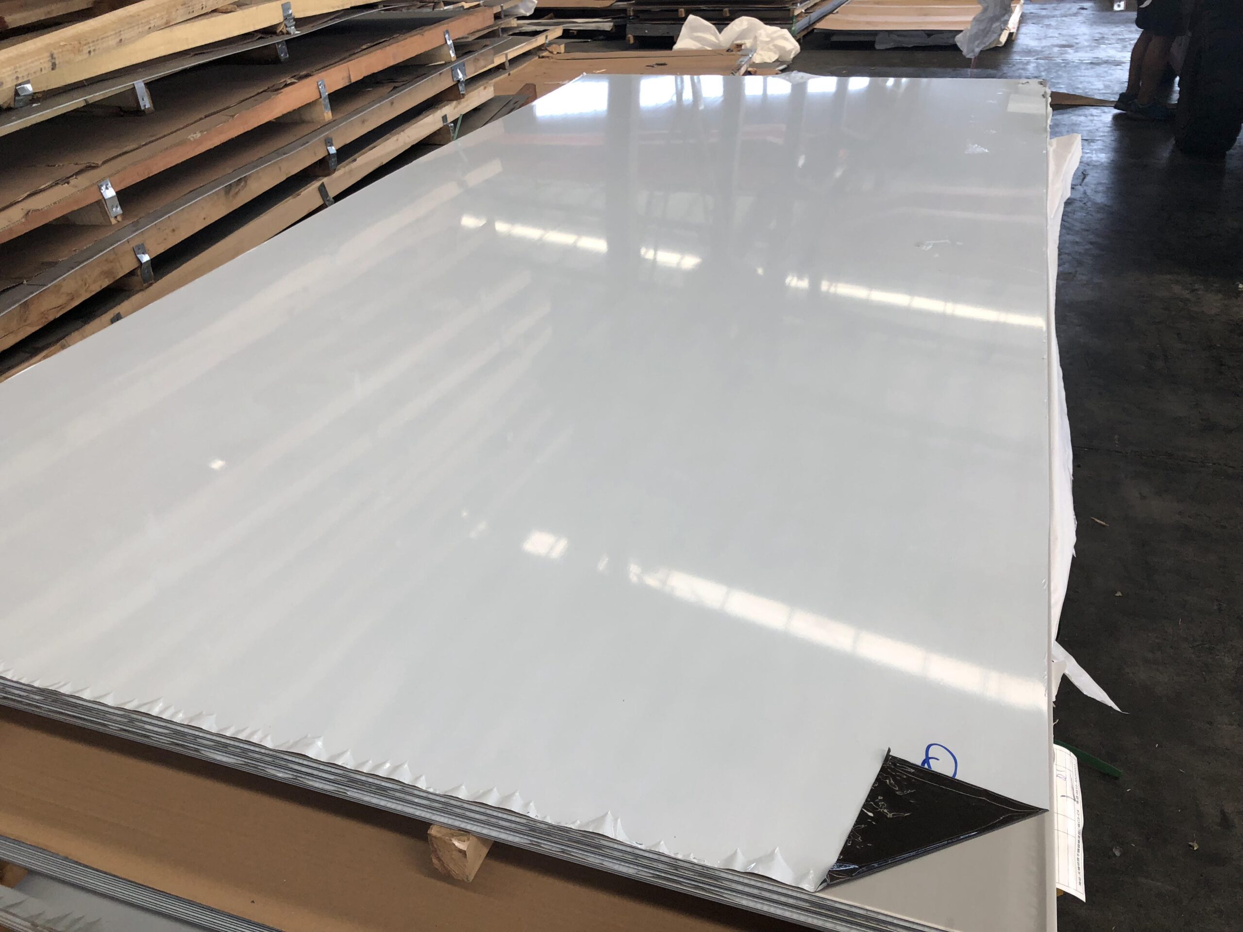 Which conductivity is better, stainless steel or ordinary steel plate? - Trade News - 1