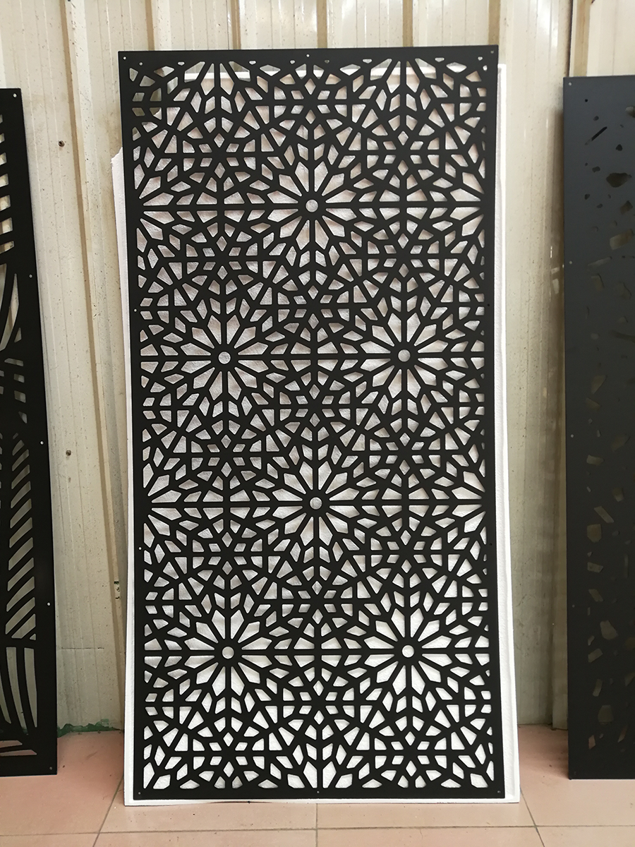 Metal carved board